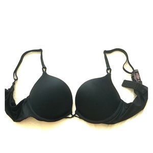 Victoria’s Secret bombshell push up bra 34A